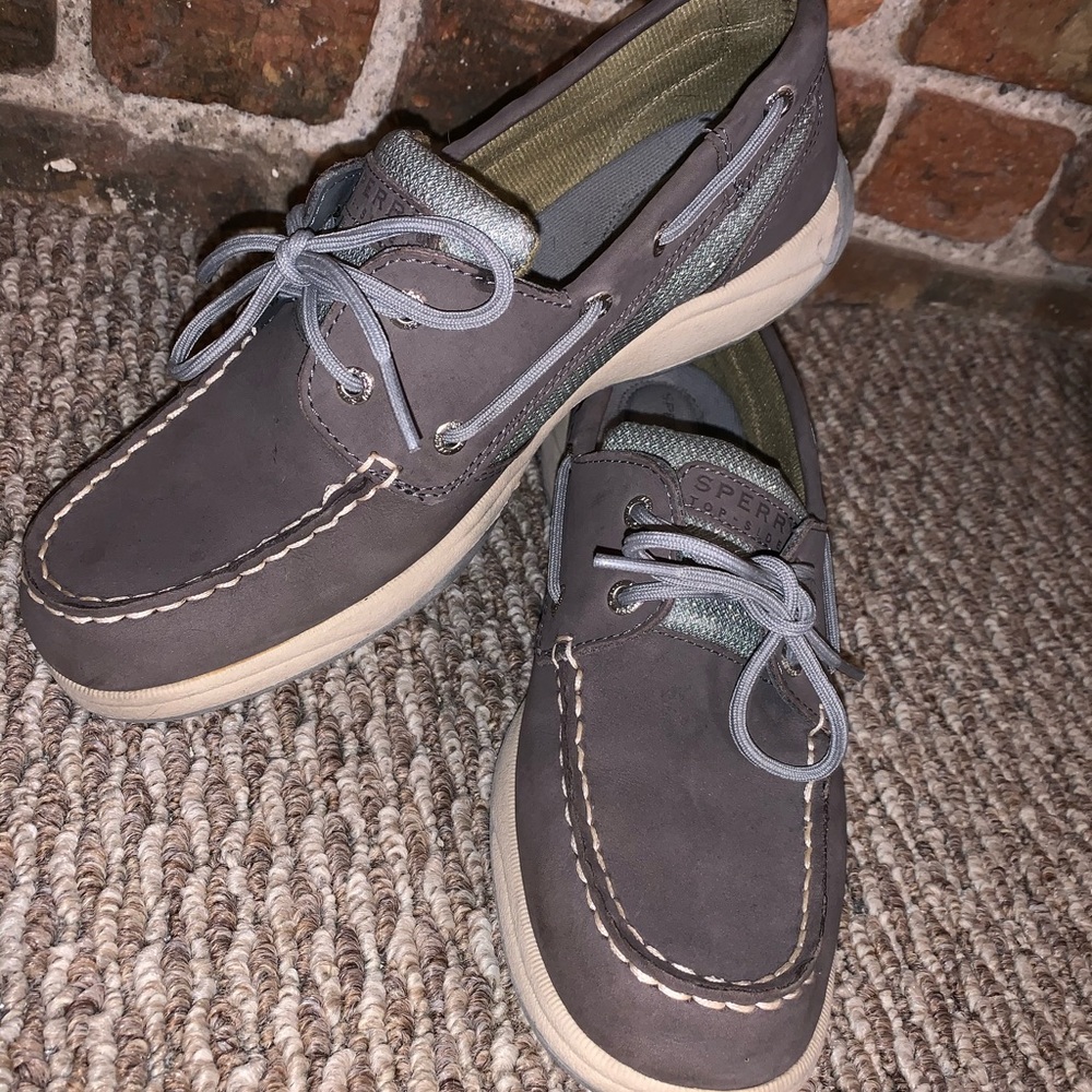 Women’s Sperry shoes
